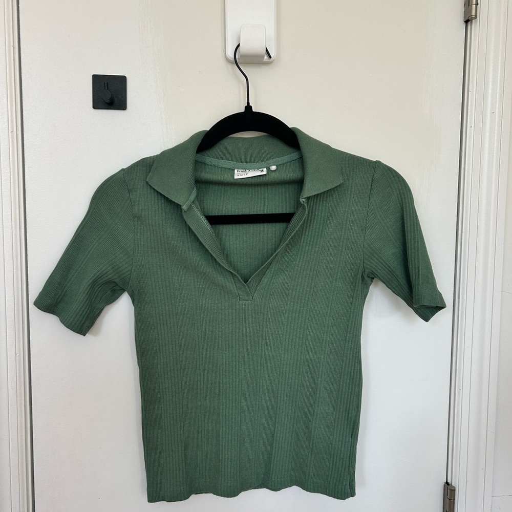 Green Ribbed Polo Collar Top